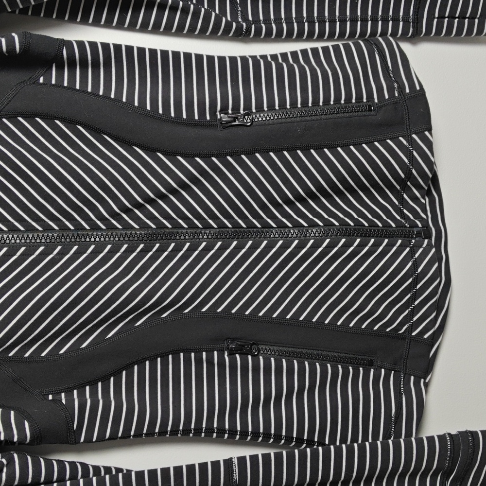 LULULEMON Define Jacket Full Zip Parallel Striped Black and White Size 6 - Picture 4 of 16